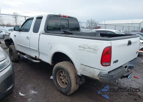 2000 Ford F-150 Lariat/Work Series/Xl/Xlt z USA, uszkodzony, nr VIN 1FTRX18L2YNB45370